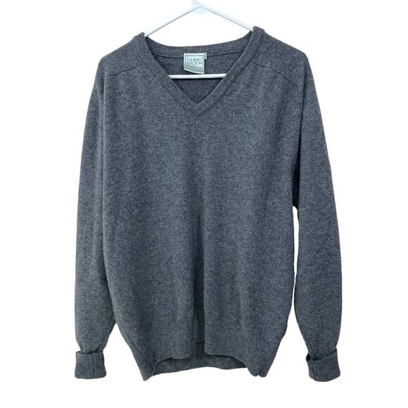 Vtg Gilbert Wilson of Hawick Scotland Men's Large Gray Lambswool V-Neck Sweater - Picture 1 of 6